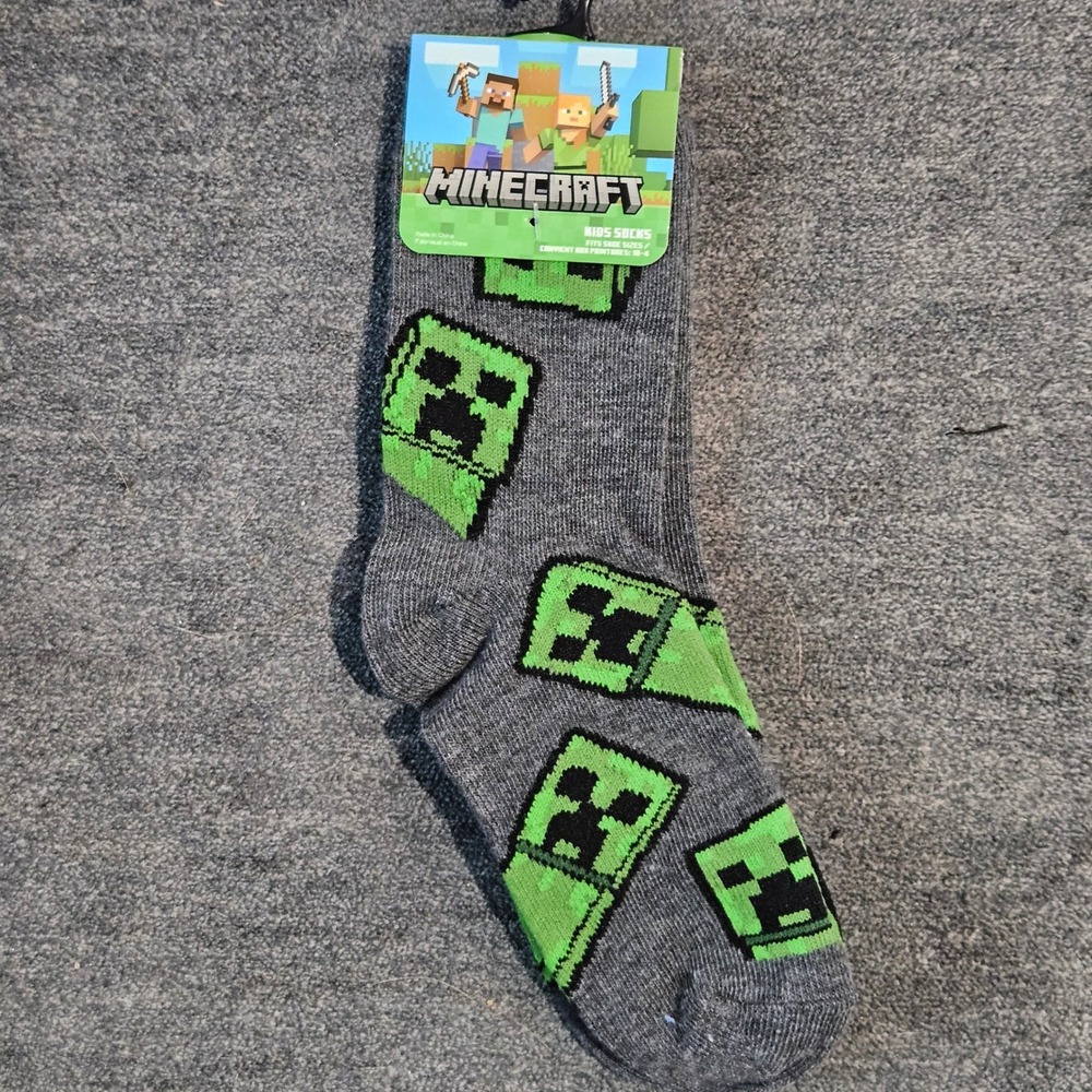 Minecraft Kids Crew Socks Gray Green Creeper Shoe Size 10-4 New With Tags